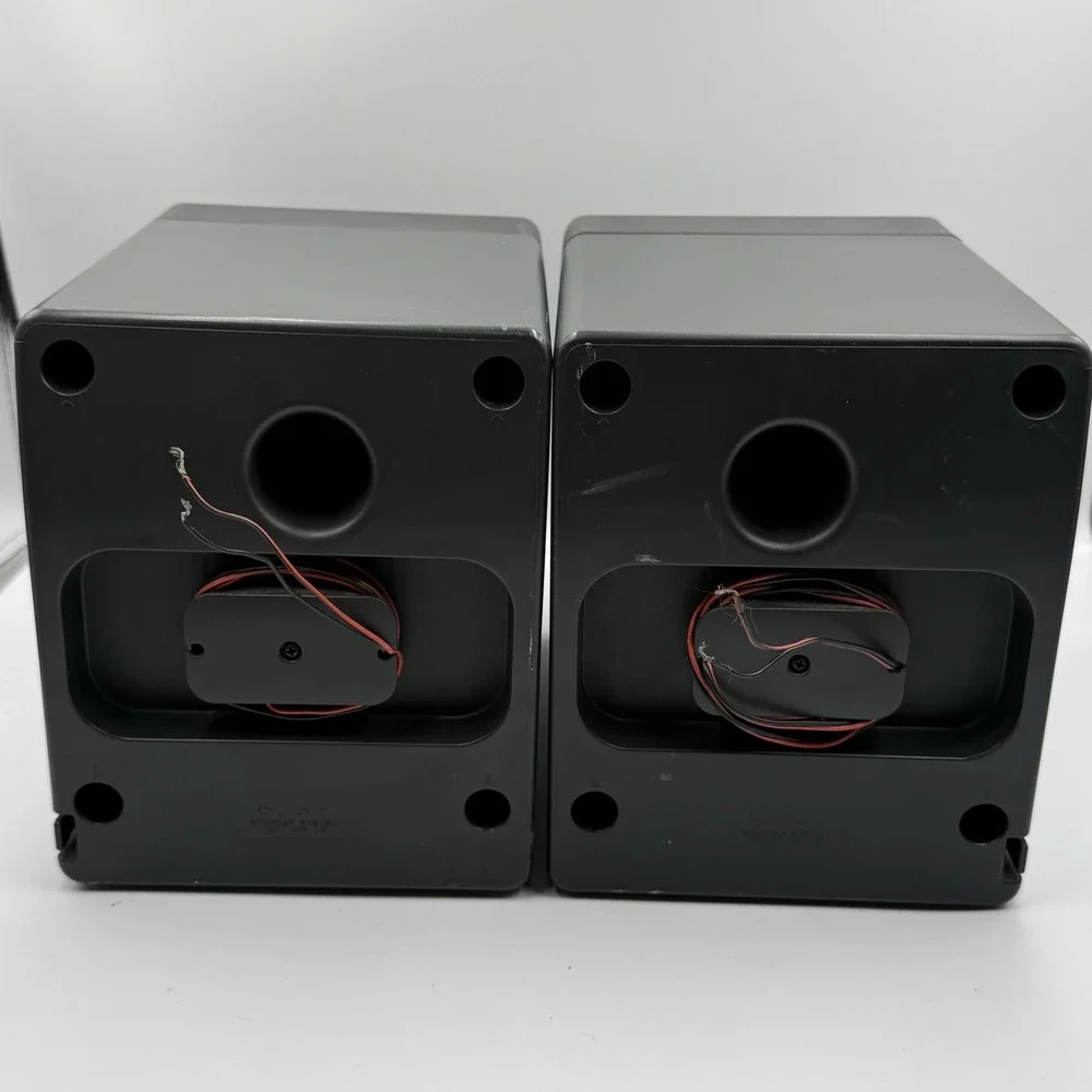 Sony CFD-758 Pair Of Speakers 2 Way Mega Bass Black